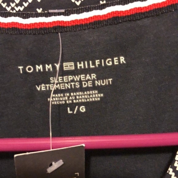 Tommy Hilfiger 2 piece sleepwear set size large NWT - Picture 3 of 12